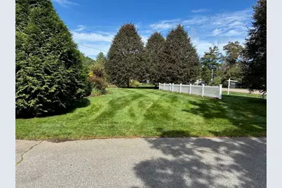 593 Washington St #A, Pembroke, MA 02359 - Photo 2