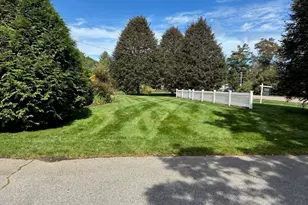 593 Washington St, Pembroke, MA 02359 - Photo 2