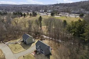 70 Frederick St, Fitchburg, MA 01420 - Photo 38