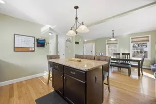 70 Frederick St, Fitchburg, MA 01420 - Photo 10