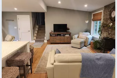 10 Howard Ave, Bourne, MA 02553 - Photo 10