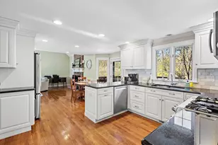 69 Jefferson Rd, Franklin, MA 02038 - Photo 4