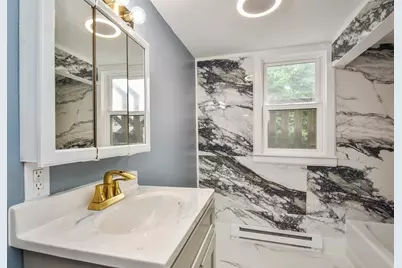 390 Parker St, Gardner, MA 01440 - Photo 8