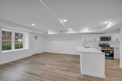 50 Frankfort St #9, Fitchburg, MA 01420 - Photo 6