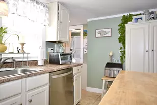 125 Stackhouse St, Dartmouth, MA 02747 - Photo 4