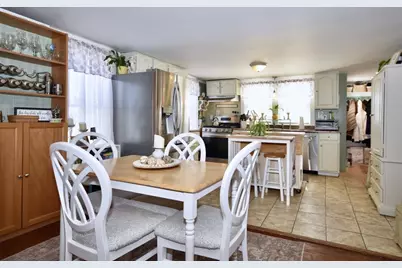 125 Stackhouse Street, Dartmouth, MA 02747 - Photo 6