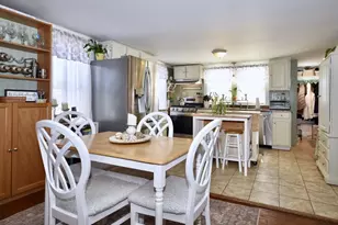 125 Stackhouse St, Dartmouth, MA 02747 - Photo 6