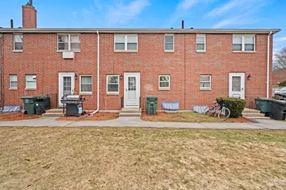 38 Village Green Dr #77, North Andover, MA 01845 - Photo 24