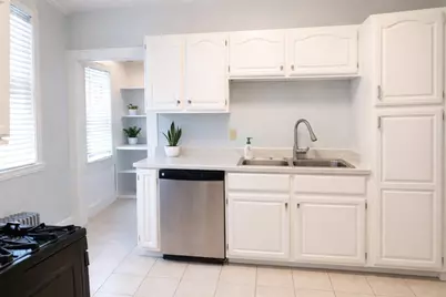 67 Cleverly Ct, Quincy, MA 02169 - Photo 2