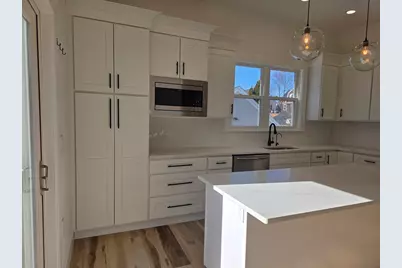 84 Dudley St, Medford, MA 02155 - Photo 10