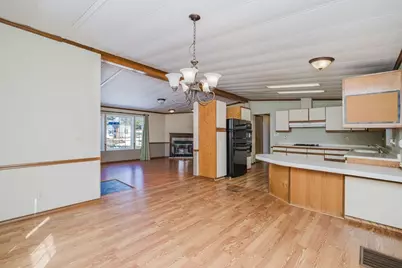 4 Emerald Pl, Raynham, MA 02767 - Photo 8