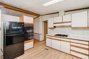 4 Emerald Pl, Raynham, MA 02767 - Photo 14