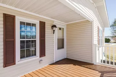 4 Emerald Pl, Raynham, MA 02767 - Photo 2