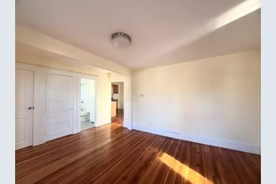 135 Independence Ave #3, Braintree, MA 02169 - Photo 4