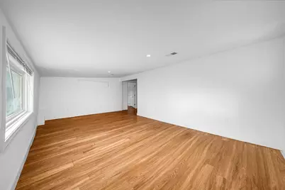 37 Cleveland St, Revere, MA 02151 - Photo 32