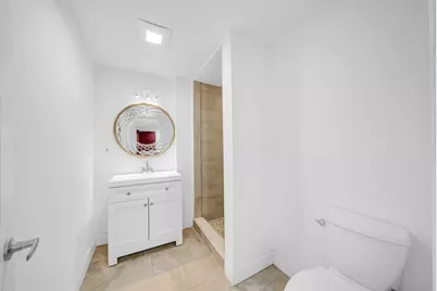 37 Cleveland St, Revere, MA 02151 - Photo 6