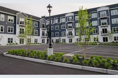 485 Blue Hills Parkway #23, Milton, MA 02186 - Photo 2