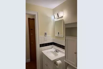 18 Germain Ave #1, Quincy, MA 02169 - Photo 10