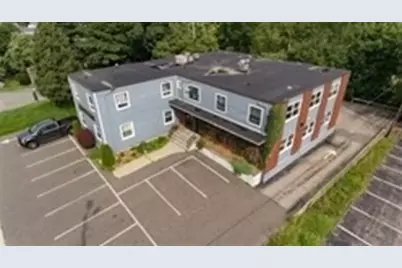 555 Pleasant Street #1 Left, Brockton, MA 02301 - Photo 2