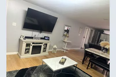 185B Park St #1, Lawrence, MA 01841 - Photo 4