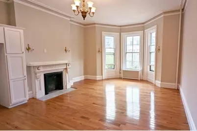 387 Beacon St. #3, Boston, MA 02116 - Photo 2