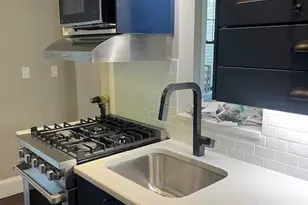 60 Queensberry St, Boston, MA 02215 - Photo 6