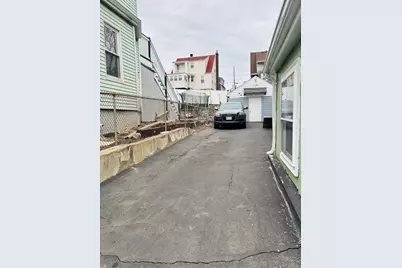 55 Woodlawn Avenue #2, Chelsea, MA 02150 - Photo 12