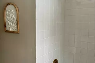 34 Flora St, Springfield, MA 01129 - Photo 18