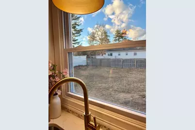 34 Flora St, Springfield, MA 01129 - Photo 28