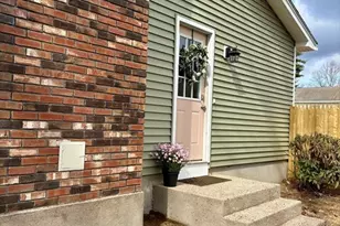 34 Flora St, Springfield, MA 01129 - Photo 30