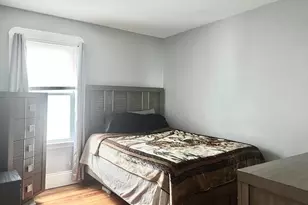 30 Rodney St, New Bedford, MA 02744 - Photo 10