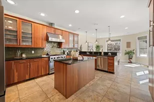 7 Taber Ln, Westport, MA 02790 - Photo 16