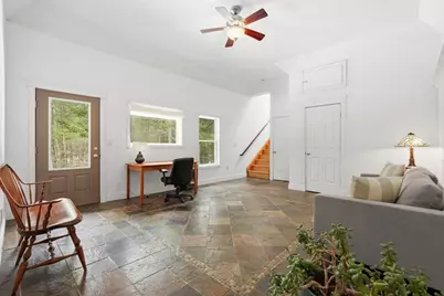 16 N Valley Rd, Pelham, MA 01002 - Photo 28