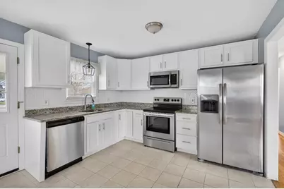 25 Morton Street, Fairhaven, MA 02719 - Photo 16