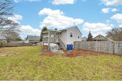 25 Morton Street, Fairhaven, MA 02719 - Photo 6