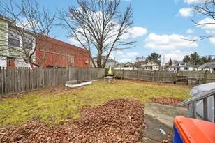 25 Morton St, Fairhaven, MA 02719 - Photo 4