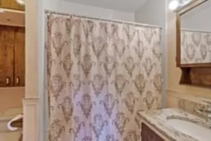 4 Allen Ave, Manchester by the Sea, MA 01944 - Photo 12