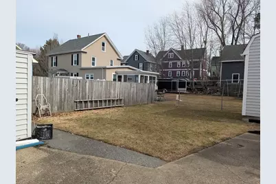 55-57 Dell #55, Melrose, MA 02176 - Photo 12