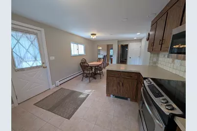 55-57 Dell #55, Melrose, MA 02176 - Photo 4