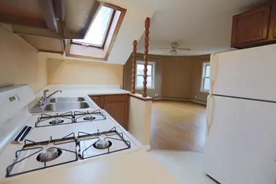 889 Pine #3, Fall River, MA 02720 - Photo 8