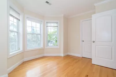 123 Russell Street #1, Waltham, MA 02453 - Photo 2