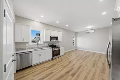 1 Clough St #1, Lynn, MA 01902 - Photo 4