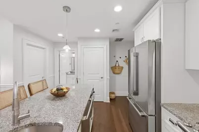 616 E 4th St #304, Boston, MA 02127 - Photo 6