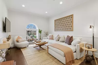 616 E 4th St #304, Boston, MA 02127 - Photo 10