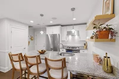 616 E 4th St #304, Boston, MA 02127 - Photo 2