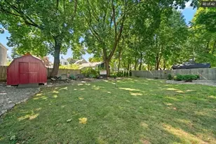 2 Clifford St, Middleborough, MA 02346 - Photo 8