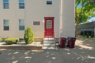 2 Clifford St, Middleborough, MA 02346 - Photo 4