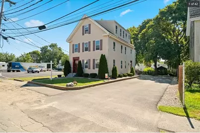 2 Clifford St, Middleborough, MA 02346 - Photo 1