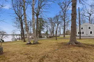 16 Norfolk St, Lakeville, MA 02347 - Photo 8