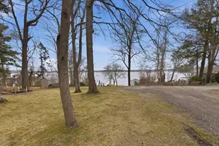16 Norfolk St, Lakeville, MA 02347 - Photo 16